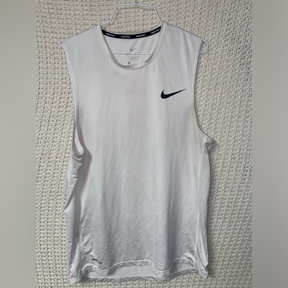Nike Pro White Dri-fit Compression Shirt Tank Leggings Bundle Men’s Large - Picture 2 of 12